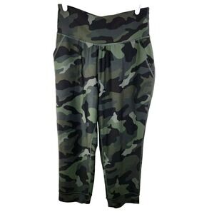 Old Navy Active Powersoft Leggings Size Large Camo with Pockets